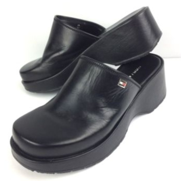 tommy hilfiger clogs